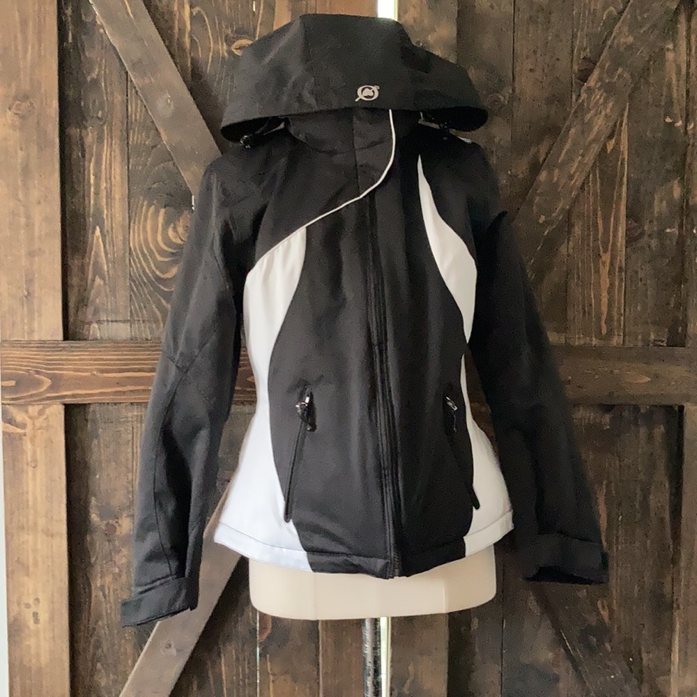 Obermeyer Womens Ski Jacket  Block DuPont